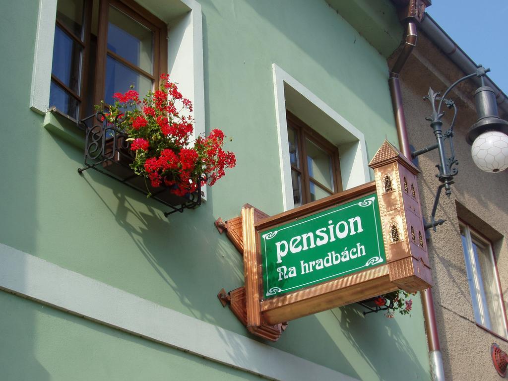 Penzion Na Hradbách Louny Exterior foto